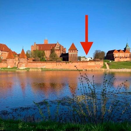 Appartement Widok Zamku O Poranku à Malbork Extérieur photo