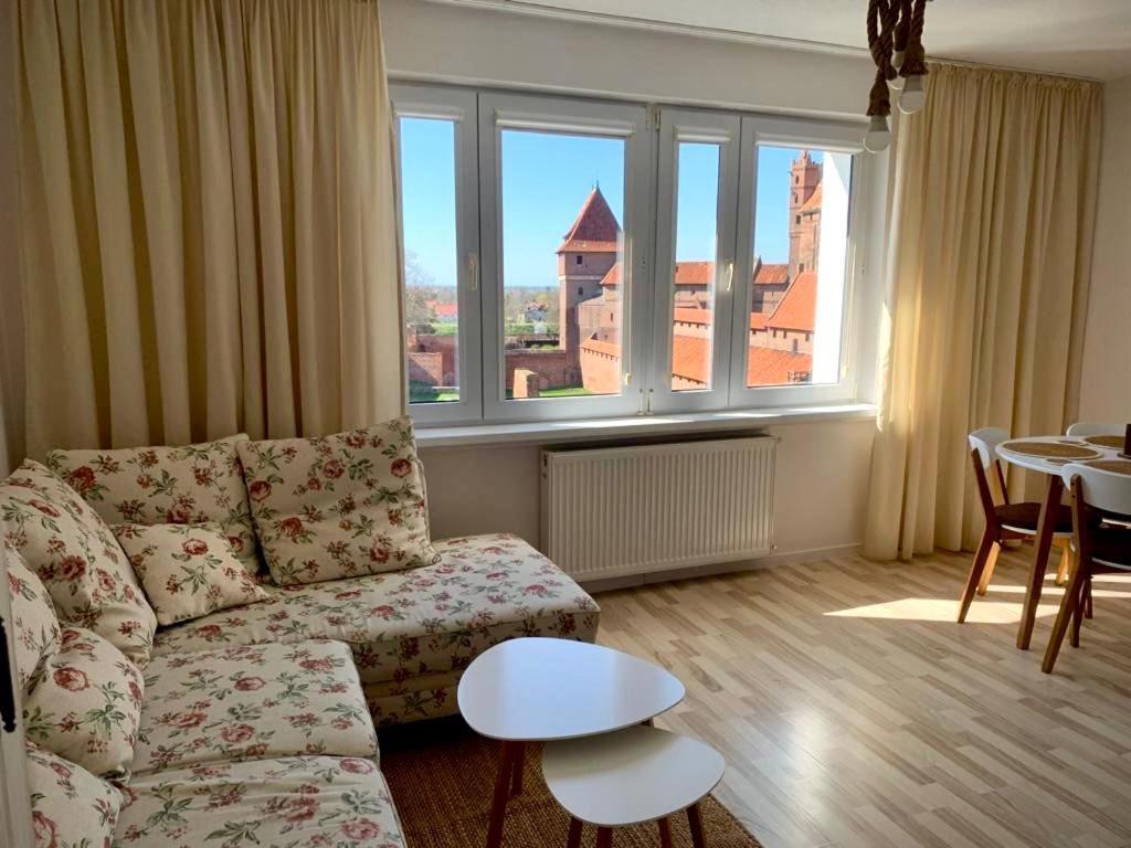 Appartement Widok Zamku O Poranku à Malbork Extérieur photo